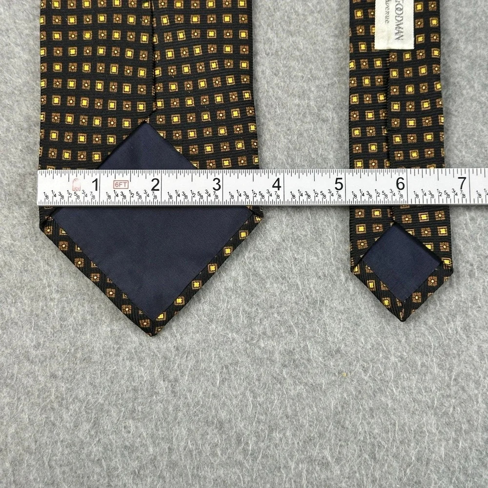 Vintage Bergdorf Goodman‎ Italy Silk Tie Black Gold Geometric Neat 57x3.6